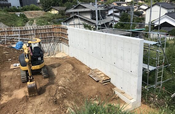 井原市で擁壁工事をお考えの際は『（株）ノアズ・アーク』まで！